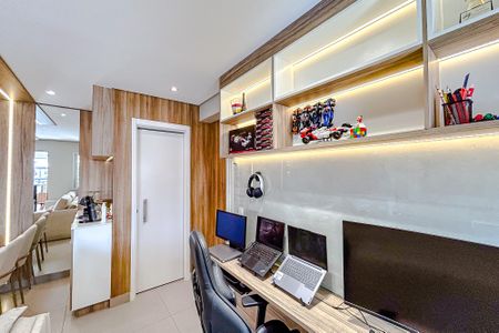 Apartamento à venda com 87m², 2 quartos e 1 vagaEscritório