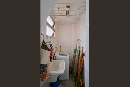 Cozinha e Área de Serviço de apartamento para alugar com 3 quartos, 131m² em Serra, Belo Horizonte