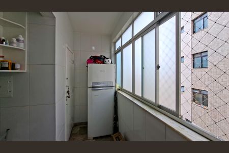 Apartamento para alugar com 131m², 3 quartos e 1 vagaCozinha e Área de Serviço