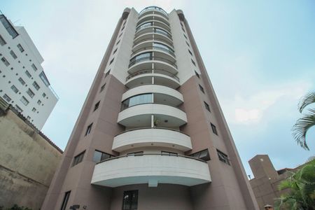 Apartamento para alugar com 65m², 2 quartos e 2 vagas