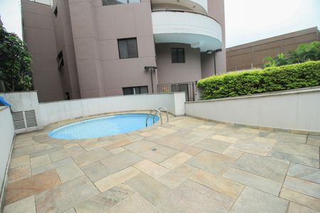 Apartamento para alugar com 65m², 2 quartos e 2 vagas