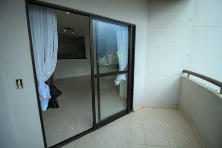 Apartamento à venda com 2 quartos, 65m² em Vila Regente Feijó, São Paulo