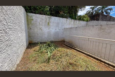 Casa para alugar com 101m², 2 quartos e 2 vagasQuintal