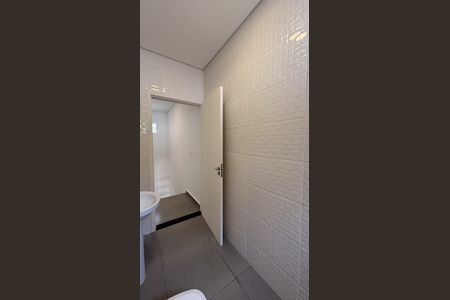 Casa para alugar com 101m², 2 quartos e 2 vagasBanheiro