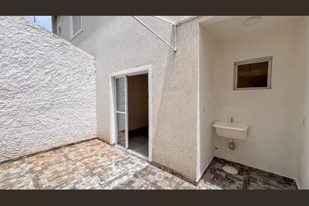 Casa para alugar com 101m², 2 quartos e 2 vagasÁrea de serviço