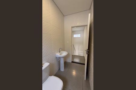 Casa para alugar com 101m², 2 quartos e 2 vagasBanheiro