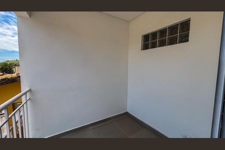 Casa para alugar com 101m², 2 quartos e 2 vagasVaranda do Quarto 1