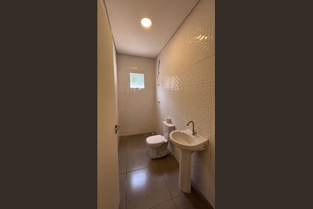 Casa para alugar com 101m², 2 quartos e 2 vagasBanheiro