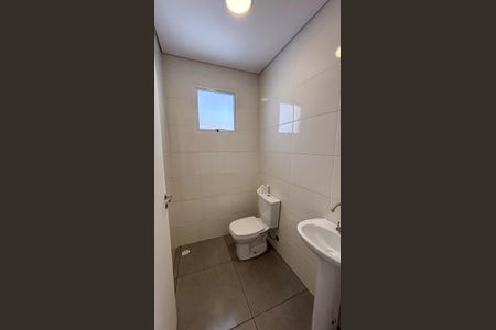 Casa para alugar com 101m², 2 quartos e 2 vagasLavabo