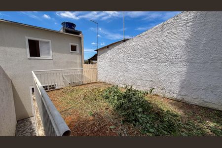 Casa para alugar com 101m², 2 quartos e 2 vagasQuintal