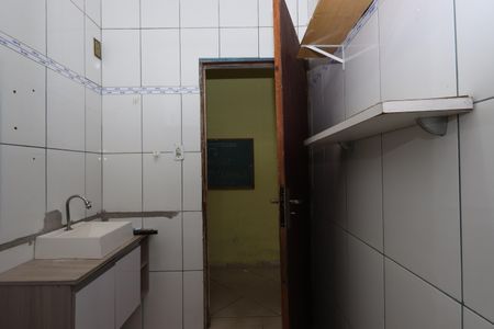 Casa para alugar com 80m², 2 quartos e sem vagaBanheiro