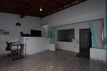Sala de casa para alugar com 2 quartos, 80m² em Jardim Guairaca, São Paulo