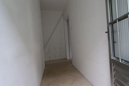 Casa para alugar com 80m², 2 quartos e sem vagaEntrada