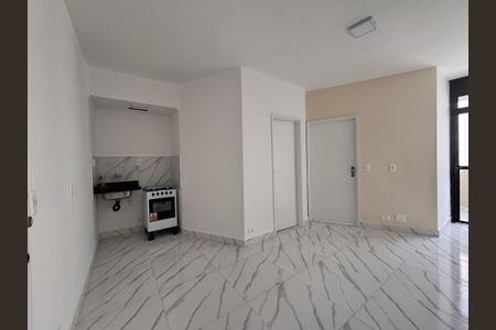 Sala/Cozinha de apartamento para alugar com 1 quarto, 42m² em Indianópolis, São Paulo