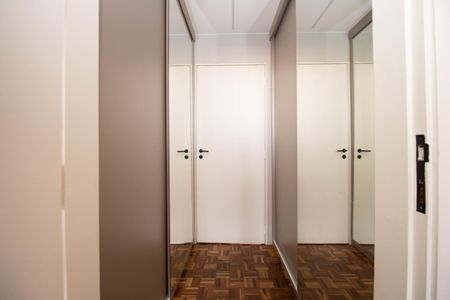 Apartamento para alugar com 154m², 3 quartos e 1 vagaCloset da Suíte