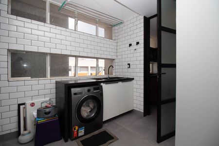 Apartamento para alugar com 154m², 3 quartos e 1 vagaÁrea de Serviço