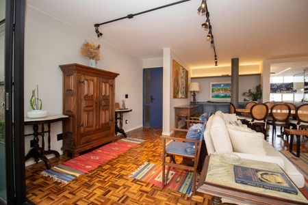 Apartamento para alugar com 154m², 3 quartos e 1 vagaSala