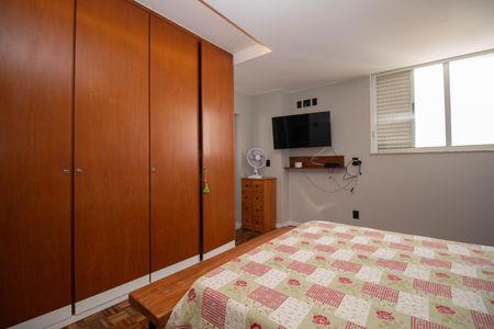 Apartamento para alugar com 154m², 3 quartos e 1 vagaSuíte