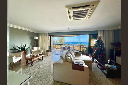 Apartamento para alugar com 202m², 4 quartos e 3 vagasSala