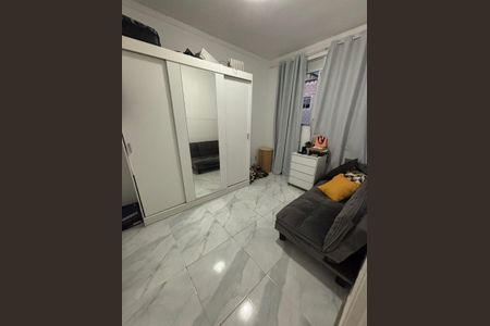 Sala de apartamento para alugar com 2 quartos, 45m² em Kennedy, Contagem