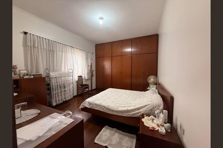 Casa à venda com 191m², 2 quartos e 6 vagasFoto 26