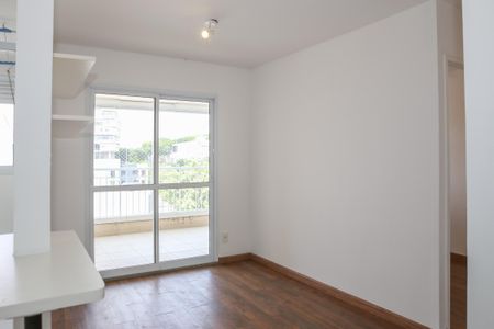 Sala de apartamento para alugar com 2 quartos, 62m² em Vila Ipojuca, São Paulo