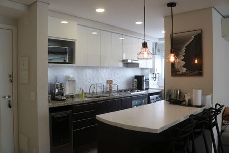 Apartamento à venda com 75m², 2 quartos e 2 vagasCozinha e Área de Serviço