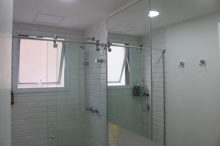 Apartamento à venda com 75m², 2 quartos e 2 vagasBanheiro 1