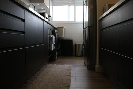 Apartamento à venda com 75m², 2 quartos e 2 vagasCozinha e Área de Serviço