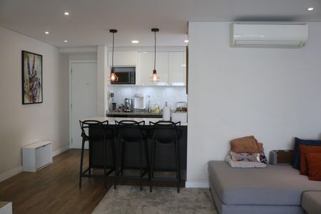 Sala de apartamento à venda com 2 quartos, 75m² em Perdizes, São Paulo