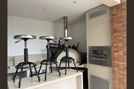 Apartamento à venda com 75m², 2 quartos e 2 vagasÁrea comum - Churrasqueira