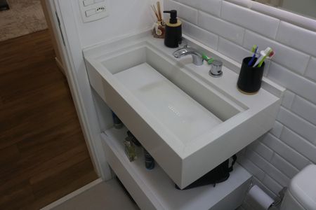 Apartamento à venda com 75m², 2 quartos e 2 vagasBanheiro 2