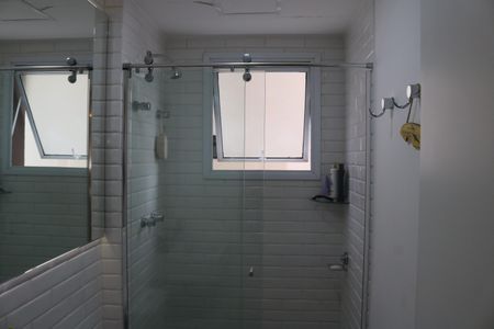 Apartamento à venda com 75m², 2 quartos e 2 vagasBanheiro 2