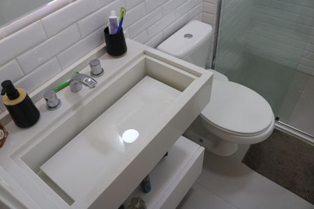 Apartamento à venda com 75m², 2 quartos e 2 vagasBanheiro 2