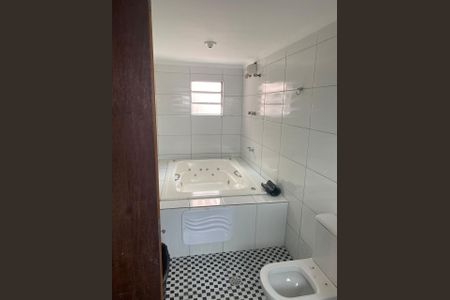 Casa à venda com 200m², 4 quartos e 2 vagas