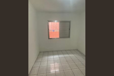 Casa à venda com 200m², 4 quartos e 2 vagas Casa à venda com 200m², 4 quartos e 2 vagasQuarto