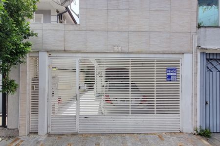 Casa à venda com 280m², 2 quartos e 2 vagasFachada