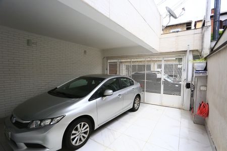 Casa à venda com 280m², 2 quartos e 2 vagasGaragem