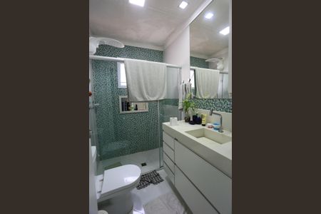 Casa à venda com 280m², 2 quartos e 2 vagasBanheiro da Suíte 1