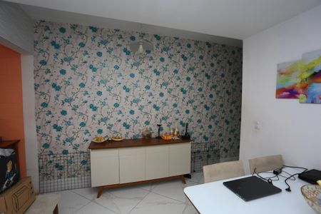 Casa à venda com 280m², 2 quartos e 2 vagasSala de Jantar