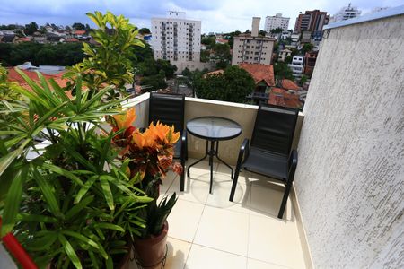 Casa à venda com 280m², 2 quartos e 2 vagascozinha varanda