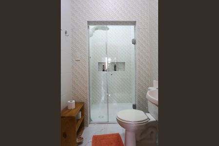 Casa à venda com 280m², 2 quartos e 2 vagasBanheiro