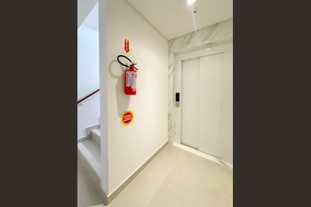 Apartamento para alugar com 35m², 1 quarto e 1 vagaElevador