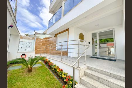 Apartamento para alugar com 35m², 1 quarto e 1 vagaEntrada