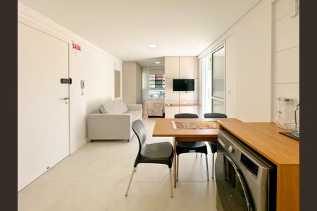 Apartamento para alugar com 43m², 1 quarto e sem vagaSala/Cozinha