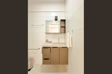 Apartamento para alugar com 43m², 1 quarto e sem vagaBanheiro