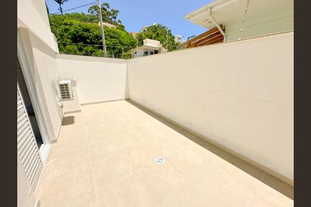 Apartamento para alugar com 43m², 1 quarto e sem vagaÁrea externa