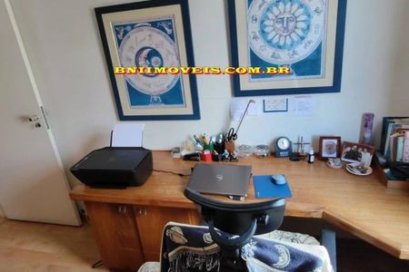 Apartamento à venda com 3 quartos, 137m² em Real Parque, São Paulo