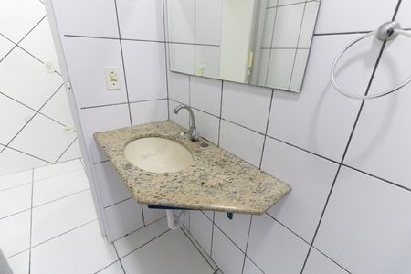 Banheiro de casa para alugar com 1 quarto, 45m² em Vila da Saúde, São Paulo