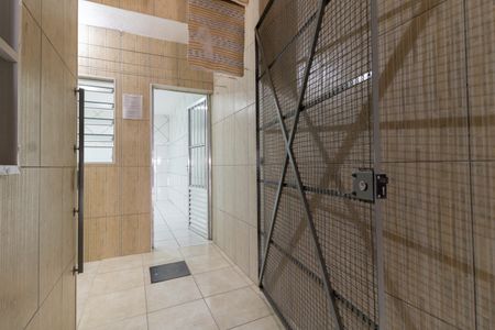 Casa para alugar com 45m², 1 quarto e sem vaga Casa para alugar com 45m², 1 quarto e sem vagaEntrada